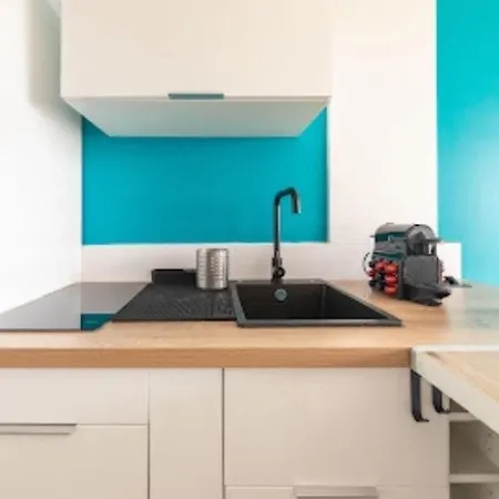Cocon Design Et Cosy A La Defense, Vue Imprenable Sur Paris Apartment Puteaux